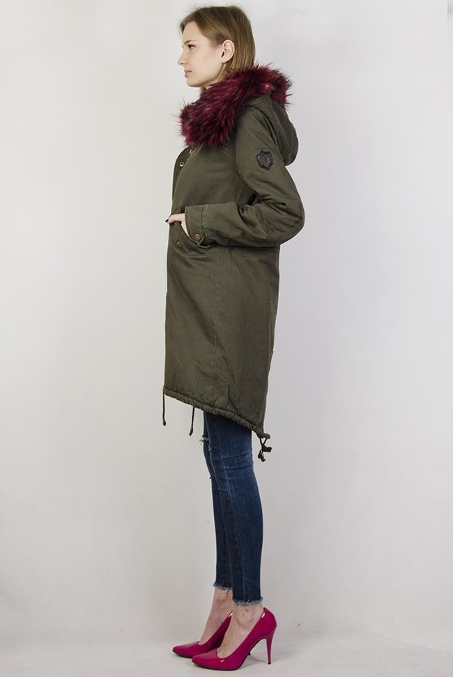 Kurtka khaki typu parka z bordowym futerkiem