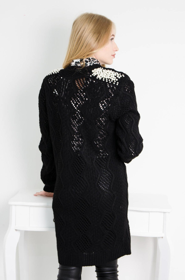 CZARNY DŁUGI SWETER Z PEREŁKAMI