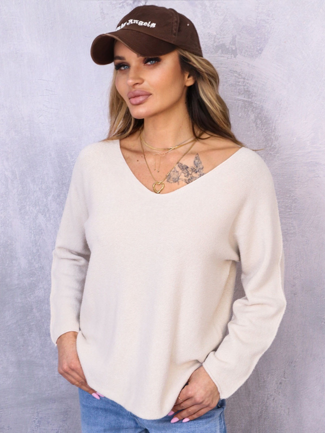 SWETER OVERSIZE Z DEKOLTEM W SEREK- BEŻOWY