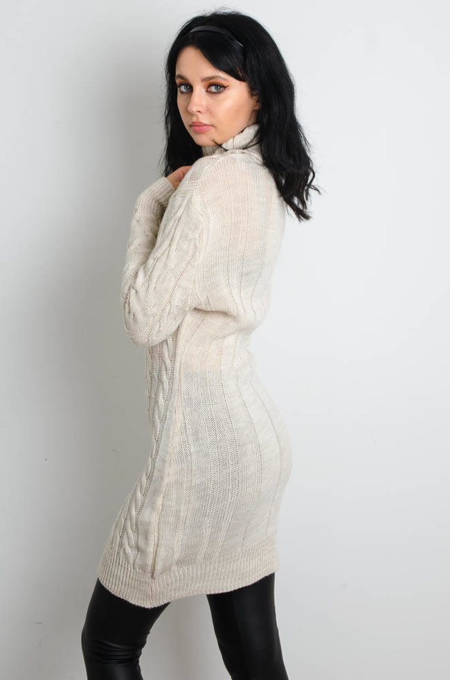 BEŻOWA SWETERKOWA SUKIENKA Z GOLFEM