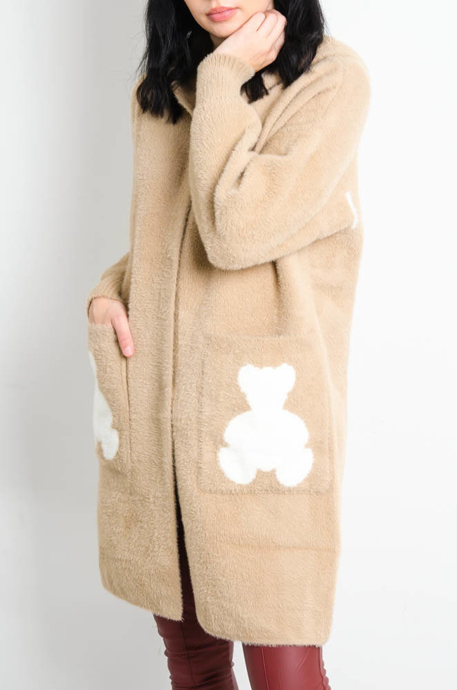 JASNO BRĄZOWY PŁASZCZ ALPAKA Z MISIEM