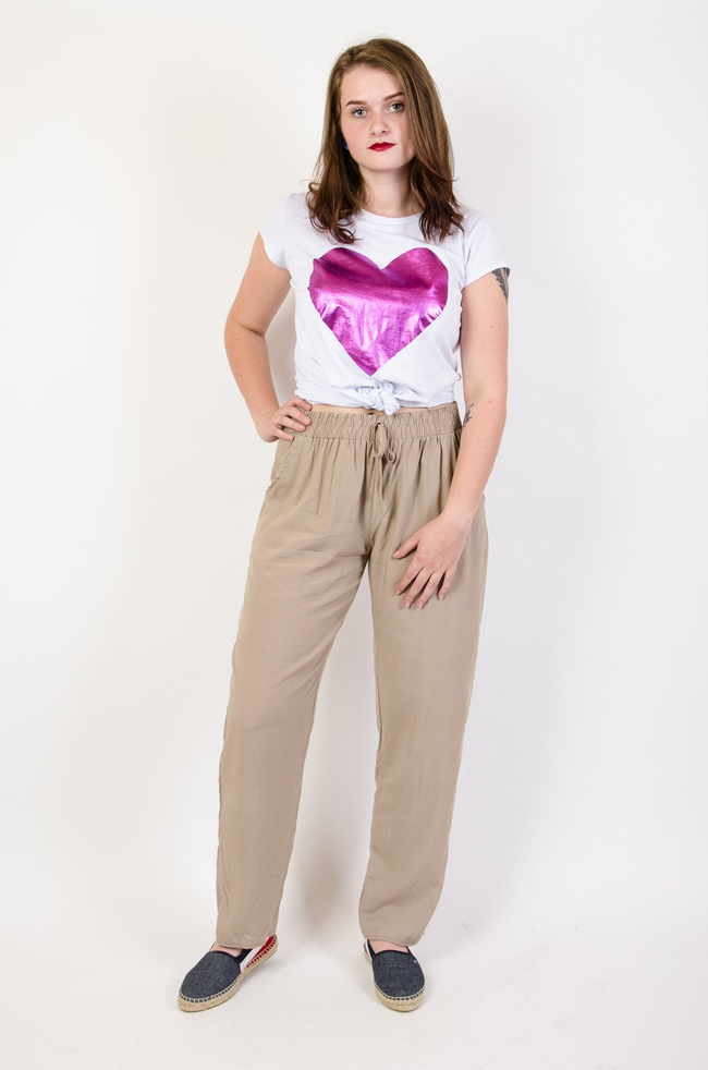 Beżowe spodnie alladynki