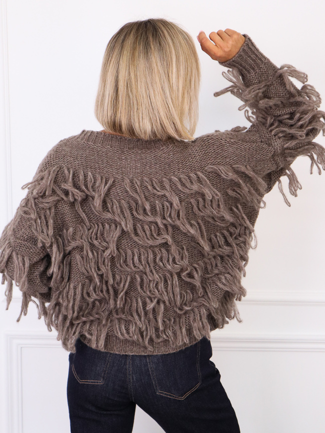 SWETER OVERSIZE Z FRĘDZLAMI- FANGO