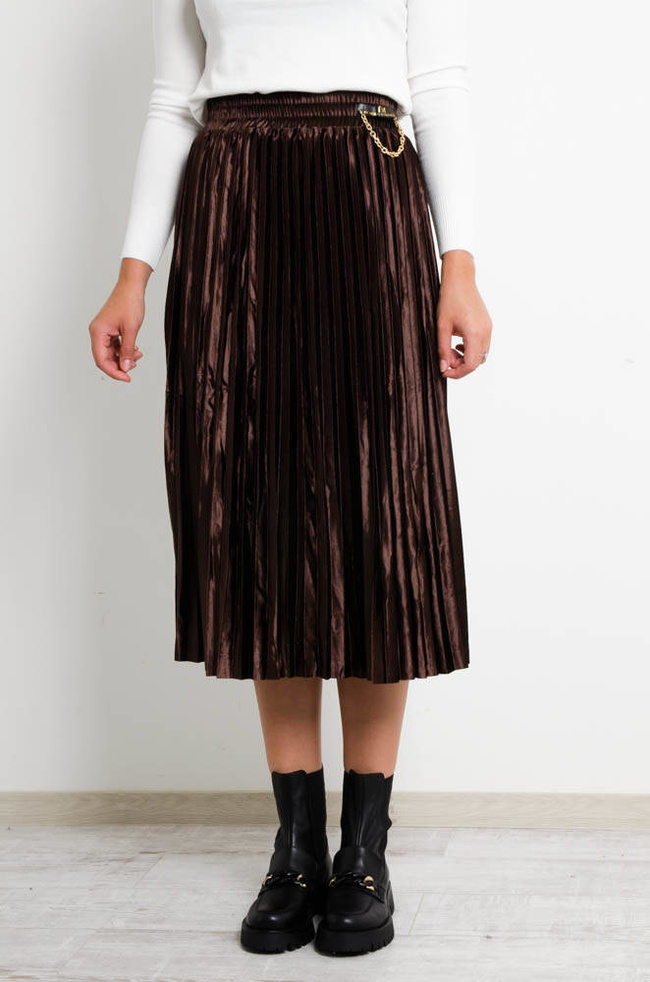 BRĄZOWA WELUROWA SPÓDNICA Z OZDOBNYM ŁAŃCUSZKIEM