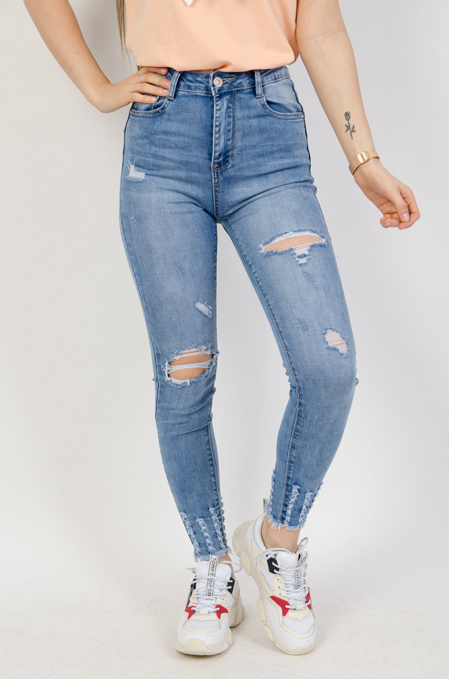 Jasne spodnie jeansowe Push up z przetarciami