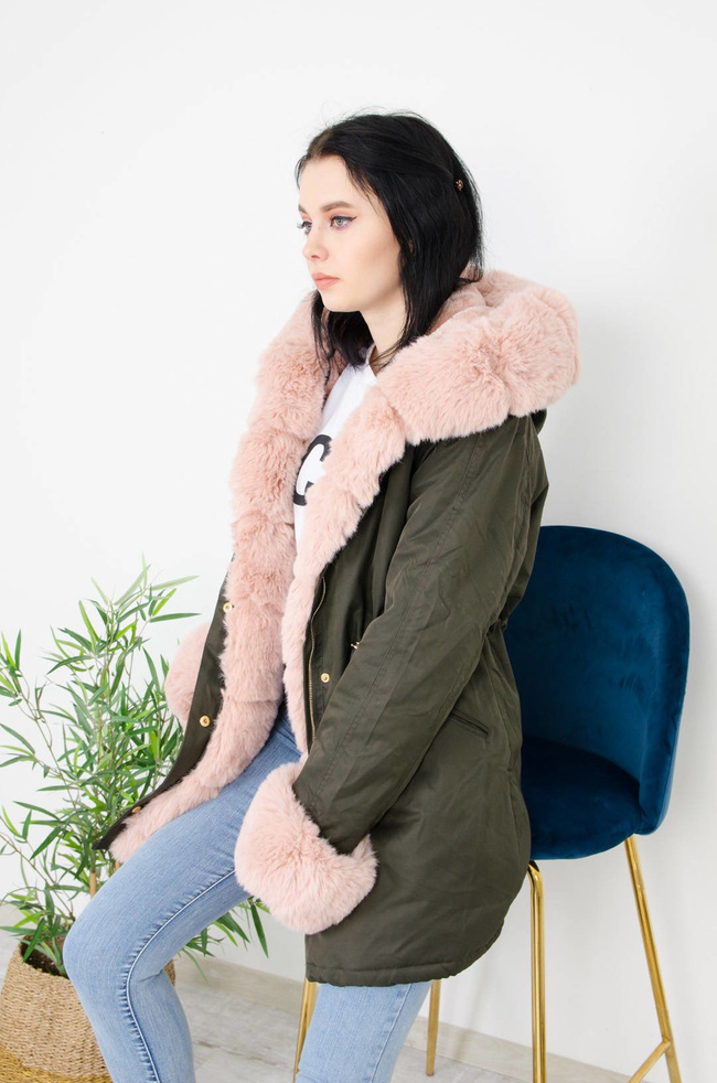 ZIELONA KURTKA PARKA Z RÓŻOWYM FUTERKIEM