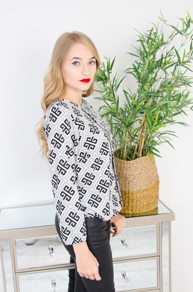 BIAŁA WZORZYSTA BLUZKA 