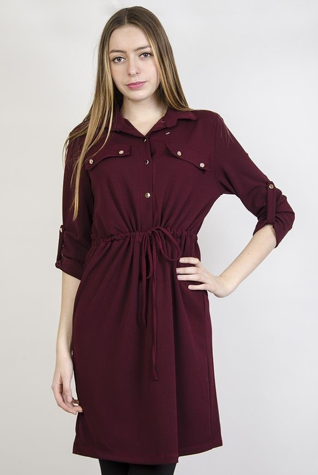 Bordowa sukienka ze ściągaczem w talii