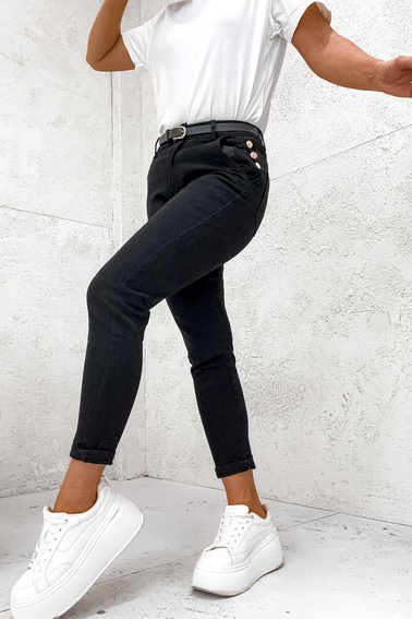 SPODNIE JENASOWE MOM FIT Z GUZIKAMI NA KIESZENI + PASEK- CZARNE