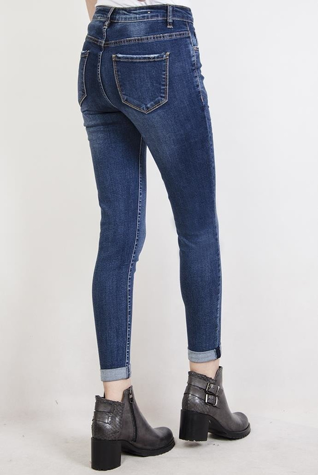 Jeansowe spodnie przylegające