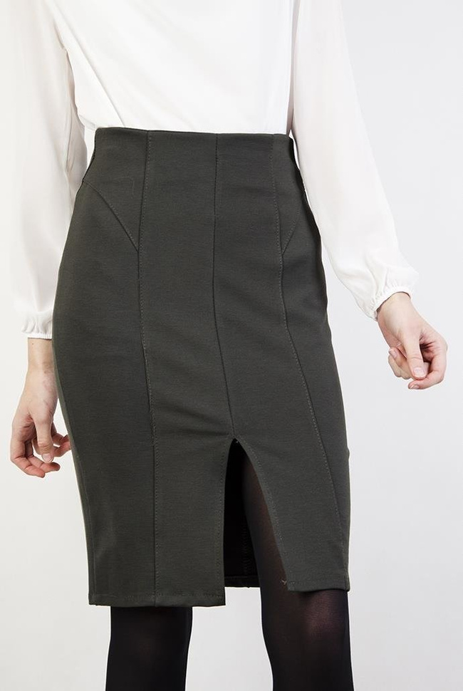 Zielona spódniczka ołówkowa z przeszyciami i wycięciem
