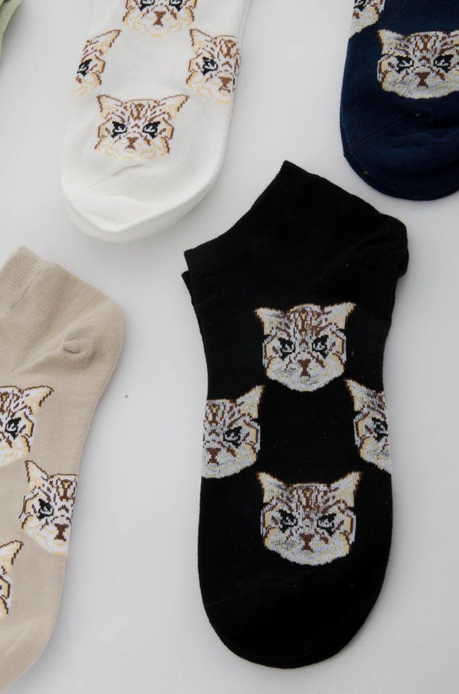 5-PACK WZORZYSTYCH SKARPETEK-AKA08