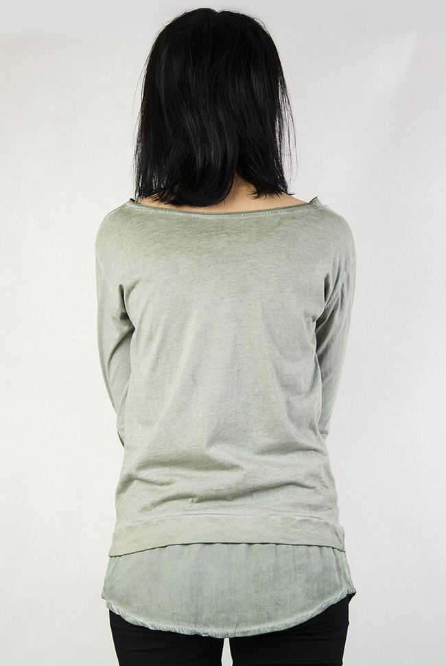 Zielona bluzka z przedłużeniem i sercem