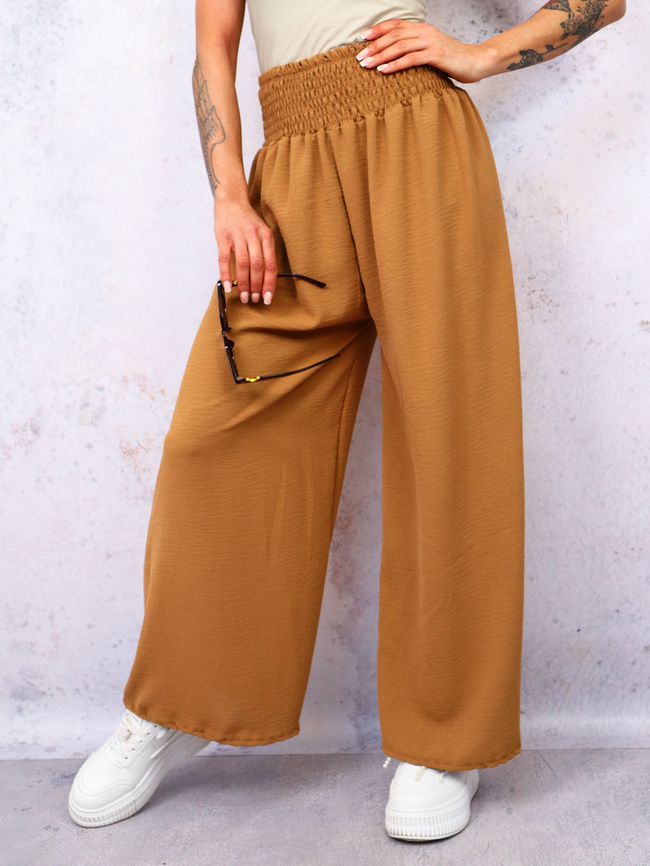 SPODNIE MATERIAŁOWE Z SZEROKIMI NOGAWKAMI I GUMĄ W PASIE- BRĄZOWE