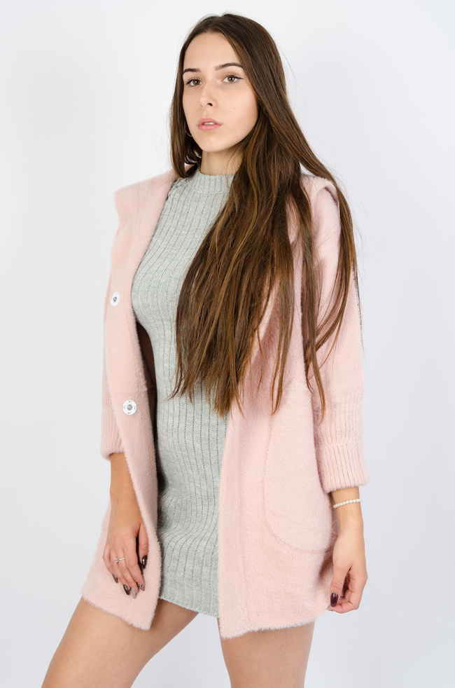 Różowy włochaty płaszcz z kapturem 