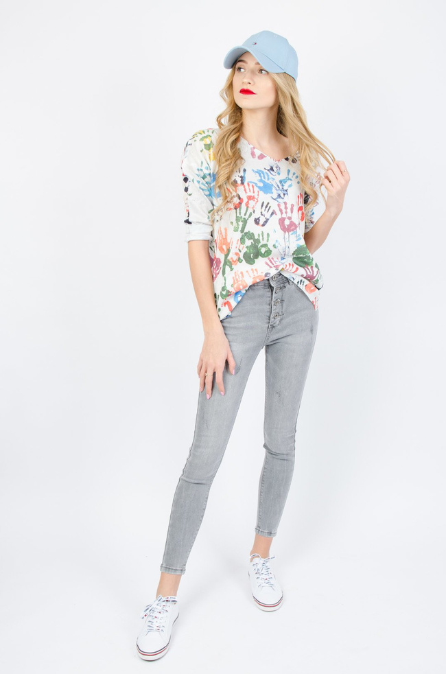 BIAŁA BLUZKA W SZPIC Z KOLOROWYM NADRUKIEM