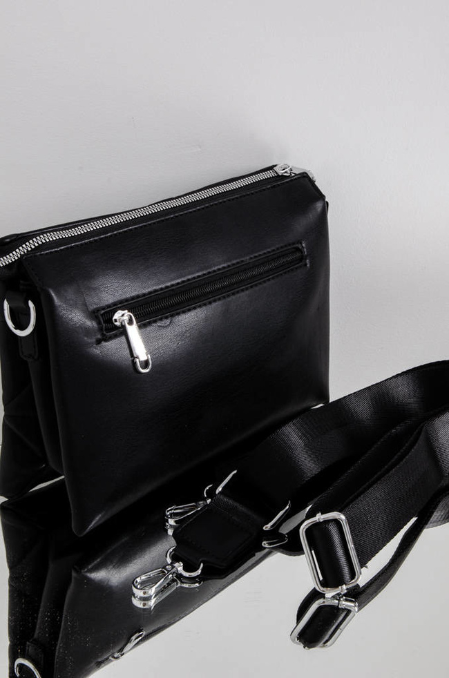 TOREBKA PIKOWANA Z MATERIAŁOWYM PASKIEM- CZARNA