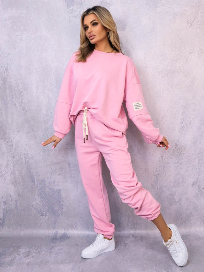 KOMPLET DRESOWY BLUZA Z NASZYWKĄ+ SPODNIE- RÓŻOWY