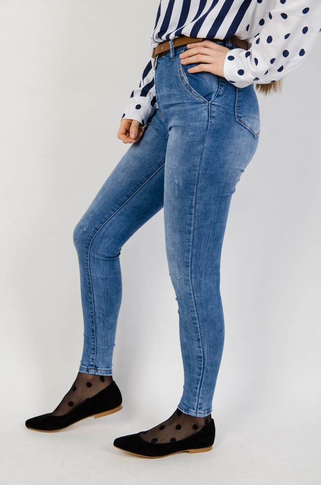 Niebieskie spodnie jeansowe z zamkiem z przodu