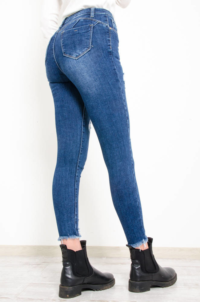 JEANSOWE SPODNIE PUSH UP Z PRZETARCIAMI- WYSOKI STAN