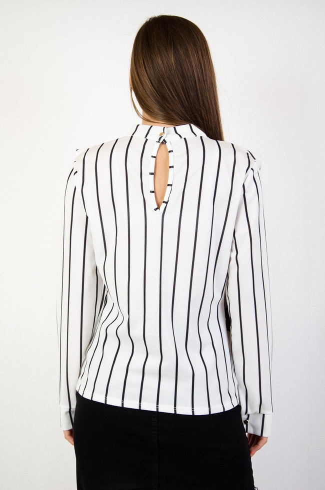 Biała bluzka w czarne paski z falbanami po bokach