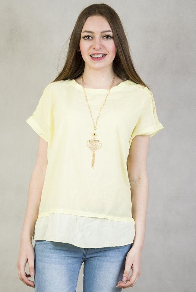 Żółta bluzka z koronką na plecach