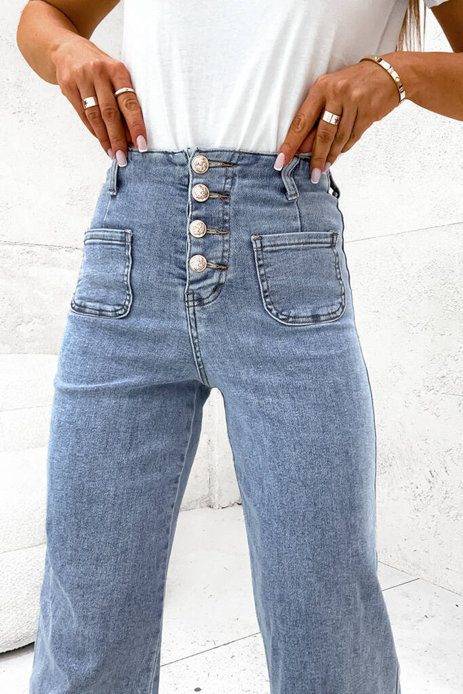 JASNE SPODNIE JEANSOWE Z OZDOBNYMI GUZIKAMI 