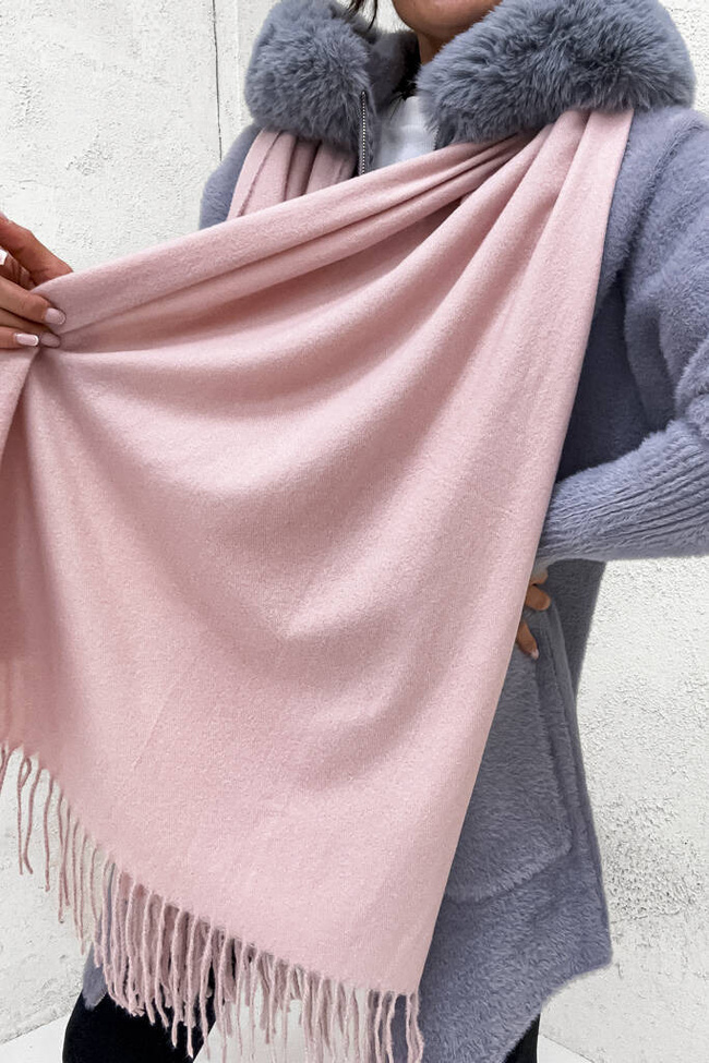 KLASYCZNY SZAL Z FRĘDZLAMI- JASNY RÓŻ