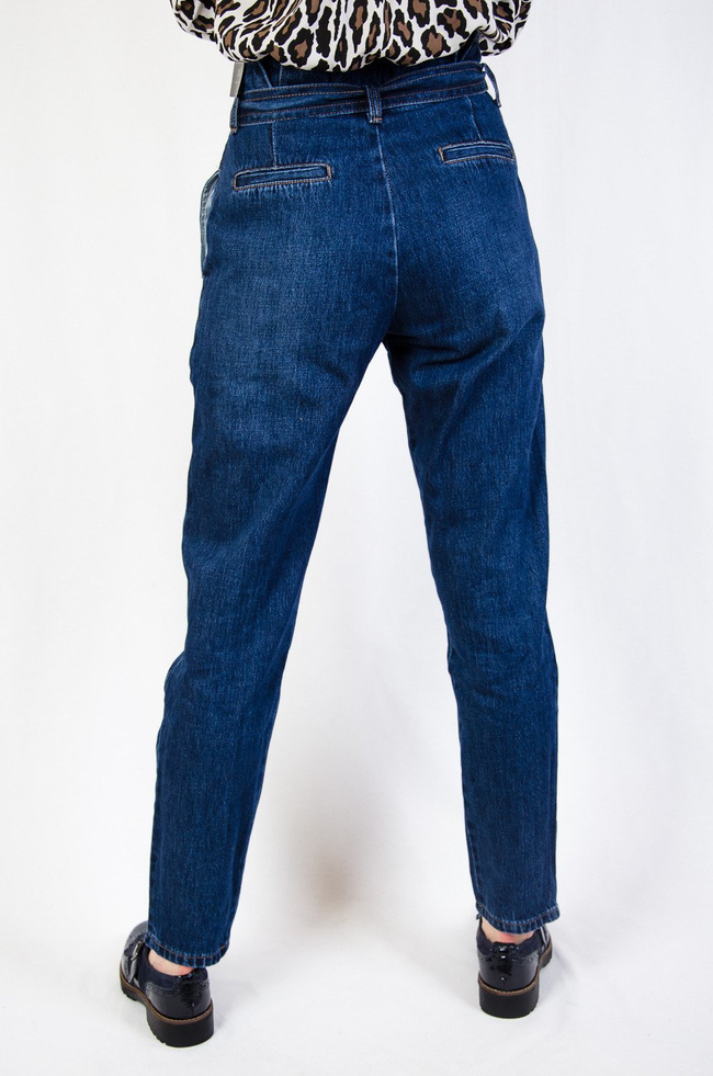 Ciemne jeansowe pumpy z wiązaniem w pasie