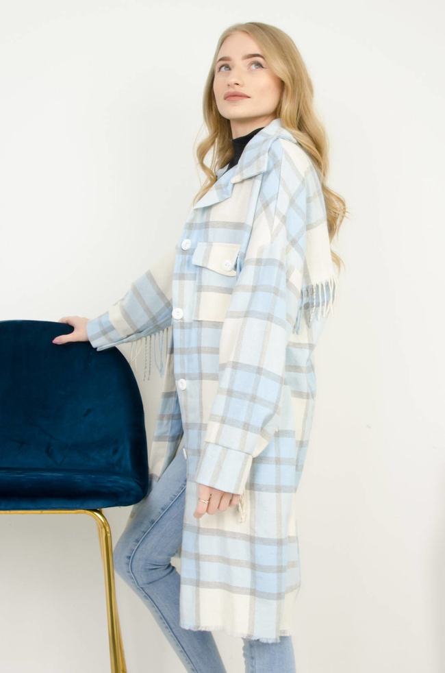 DŁUGA BAWEŁNIANA KOSZULA W KRATĘ Z FRĘDZLAMI BIAŁO-NIEBIESKA