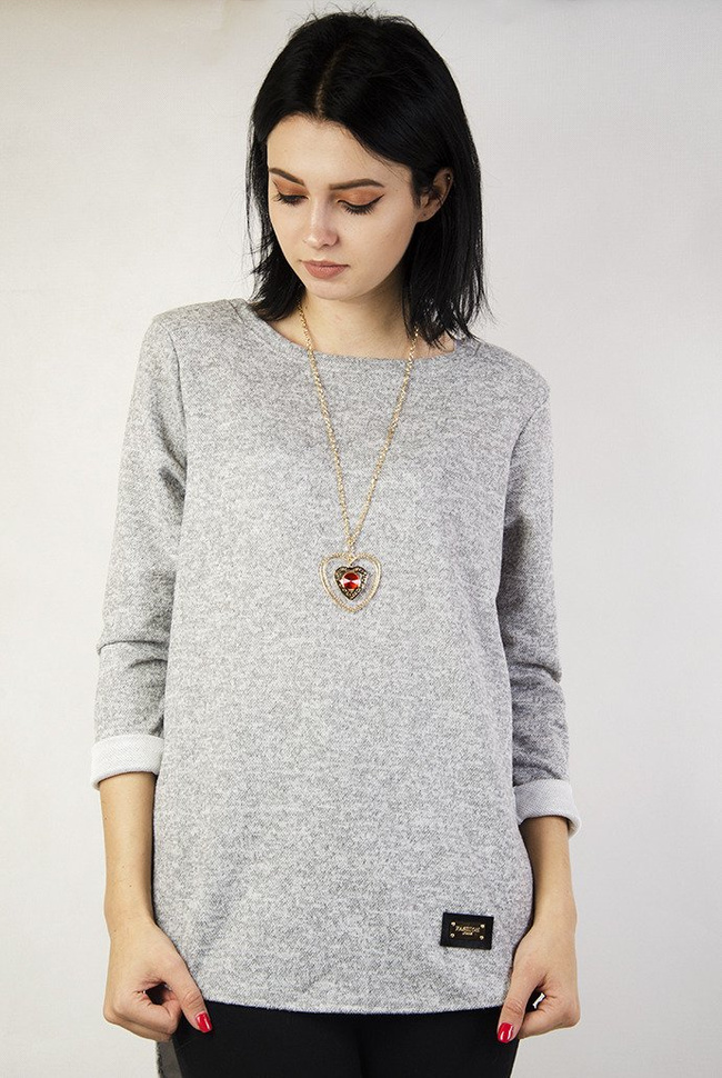 Asymetryczna szara bluzka z wisiorkiem