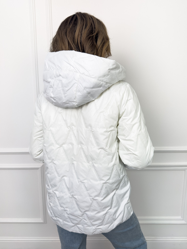 KURTKA PRZEJŚCIOWA Z KAPTUREM I DŁUŻSZYM ŚCIĄGACZEM PRZY RĘKAWIE- BIAŁA