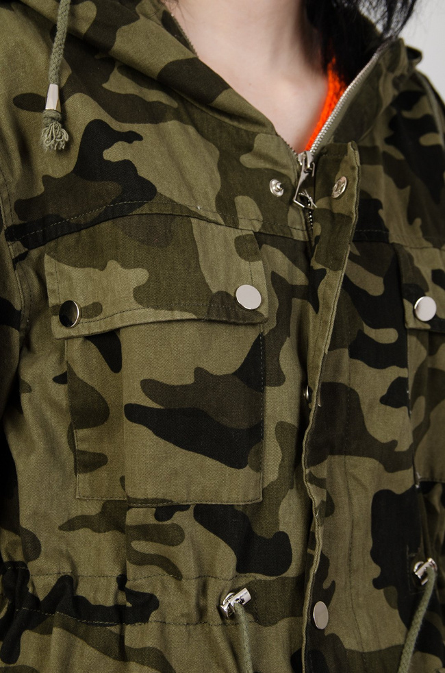 Moro kurtka przejściowa z naszywkami