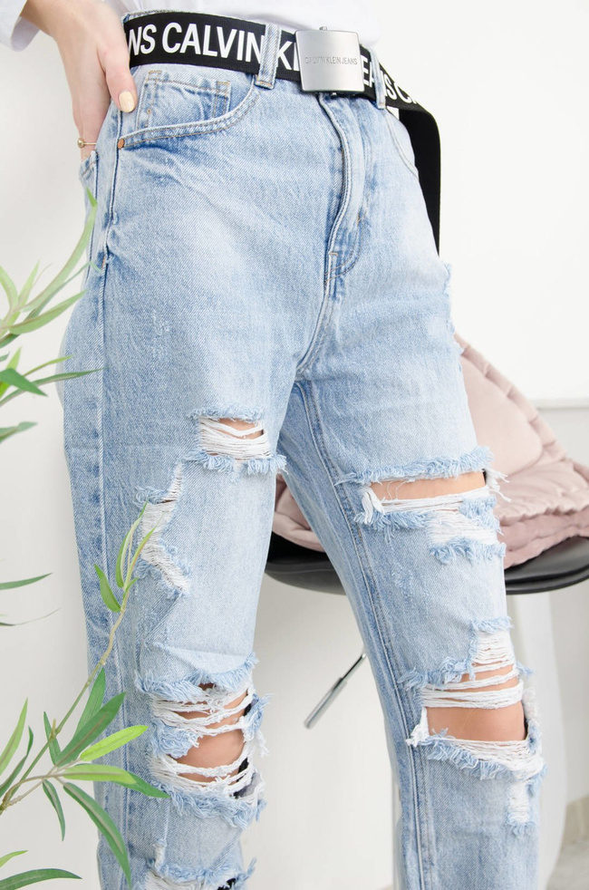 SPODNIE JEANSOWE MOM FIT Z DZIURAMI