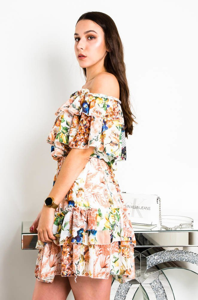 BIAŁA SUKIENKA HISZPANKA W KWIATOWO-OWOCOWY MOTYW