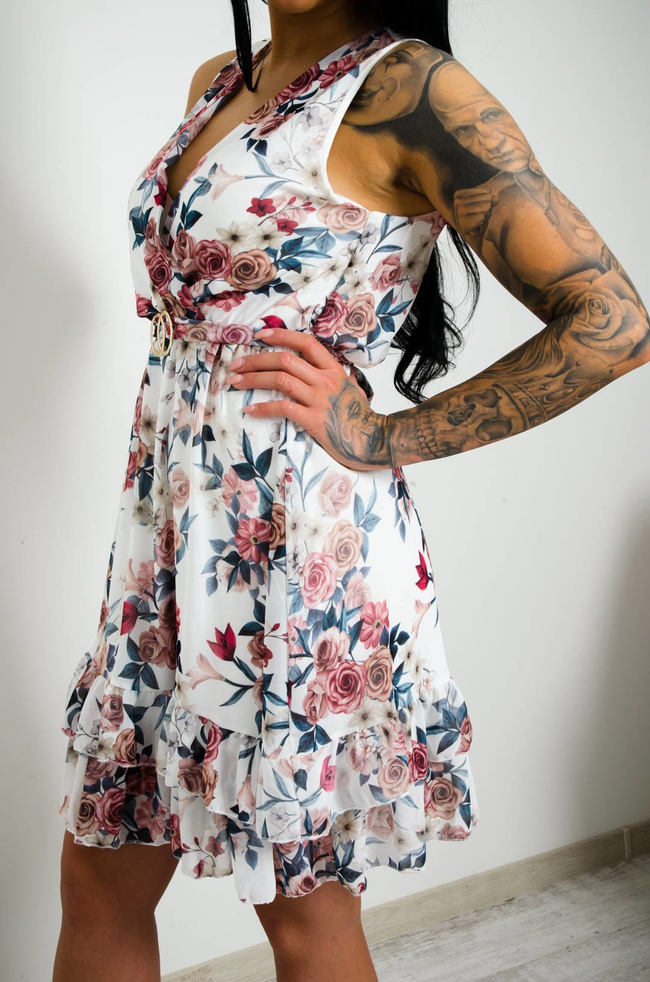 BIAŁA SUKIENKA W KWIATY Z PASKIEM