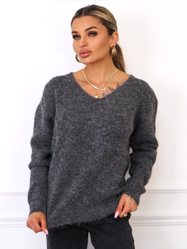 SWETER OVERSIZE Z DEKOLTEM W SEREK- CIEMNOSZARY