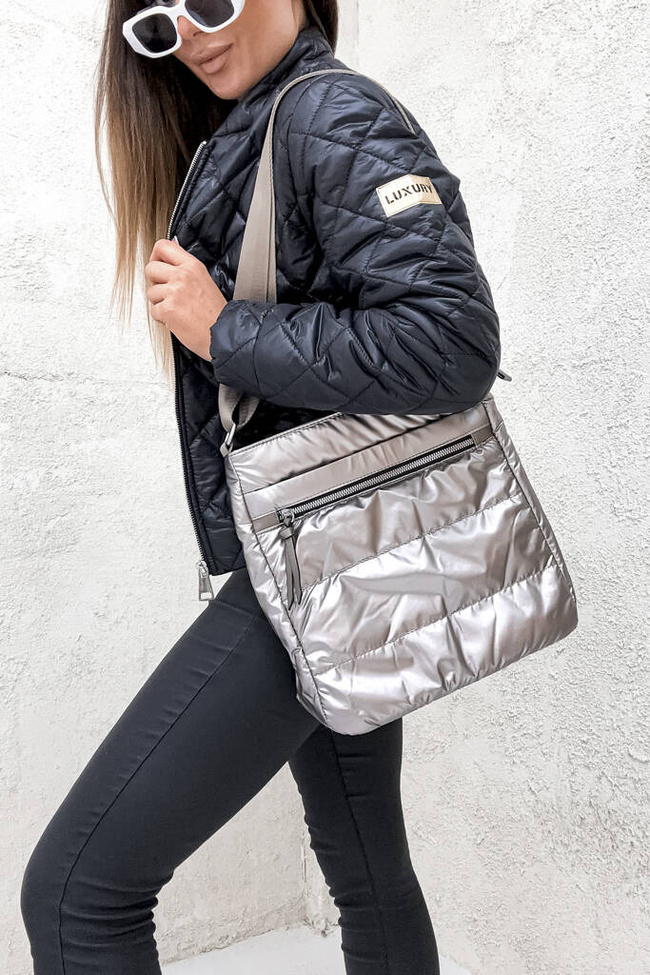 TORBA PIKOWANA Z OZDOBNYM ZAMKIEM- ZŁOTA