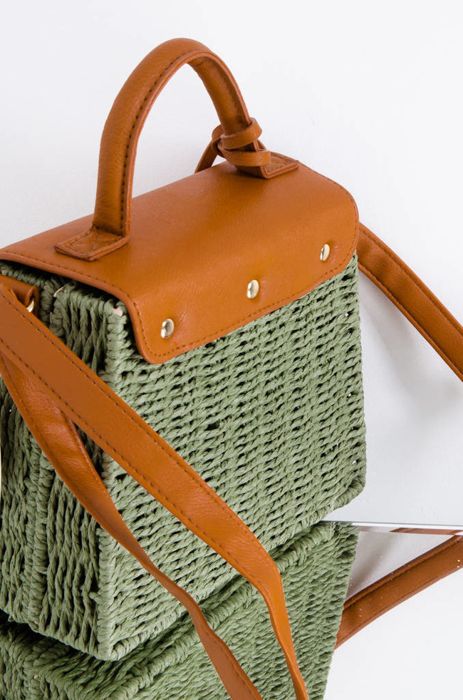 TOREBKA PLECIONY KUFEREK Z PASKIEM I OZDOBNA ZAWIESZKĄ- ZIELONA