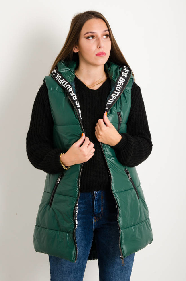 DŁUGA ASYMETRYCZNA KAMIZELKA Z OZDOBNYM PASEM- ZIELONA