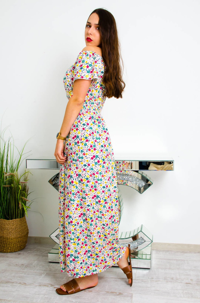 BIAŁA DLUGA SUKIENKA W KWIATY