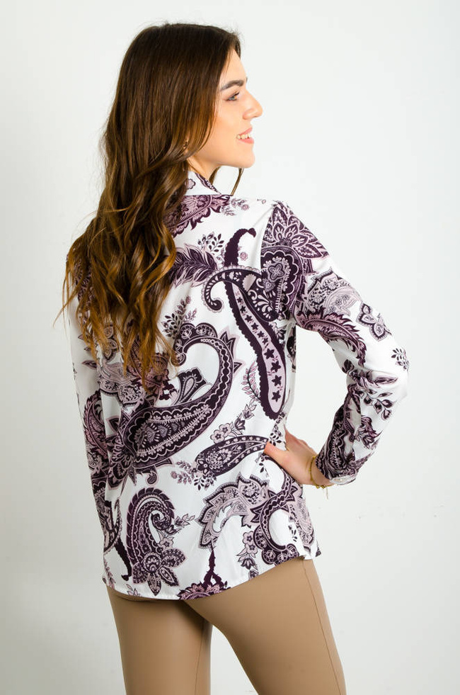 BIAŁA WZORZYSTA KOSZULA