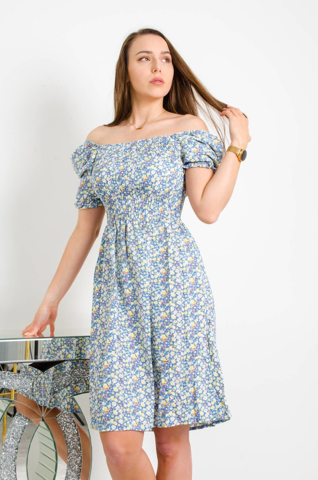 NIEBIESKA SUKIENKA W KWIATY Z BUFKAMI