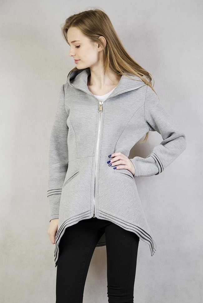 Wygodny jasnoszary płaszczyk