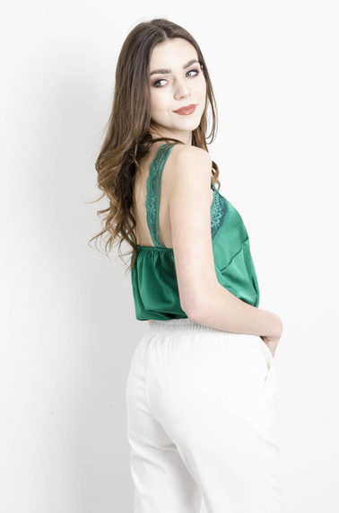 SATYNOWY TOP NA RAMIACZKACH WYKOŃCZONY KORONKĄ - ZIELONY