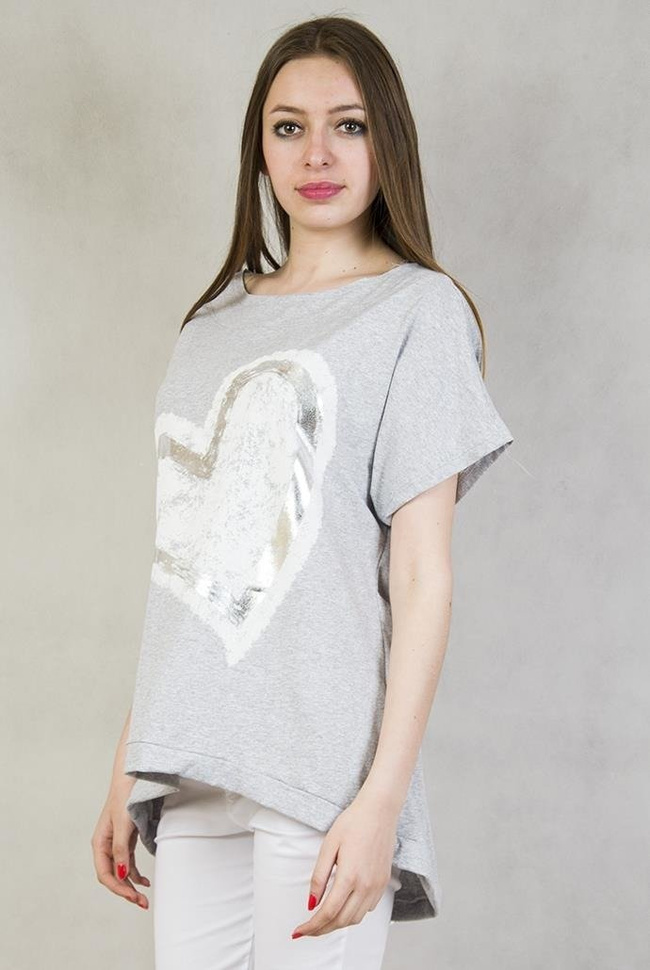 Szara bluzka z sercem