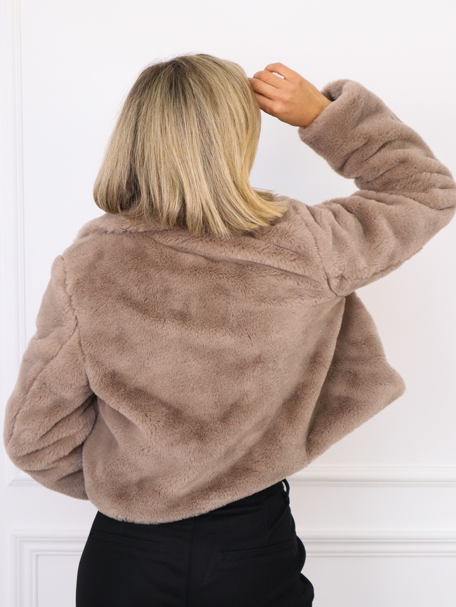 KRÓTKA FUTRZANA KURTKA- FANGO