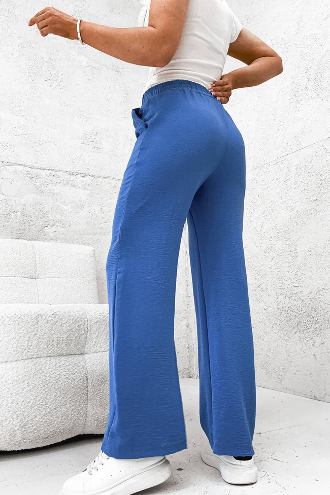 SPODNIE MATERIAŁOWE Z SZEROKĄ NOGAWKĄ I ŁAŃCUSZKIEM W PASIE- NIEBIESKIE