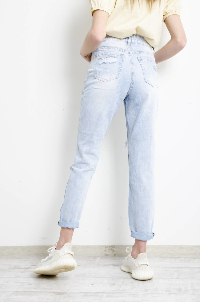 SPODNIE JEANSOWE MOM FIT Z PRZETARCIAMI