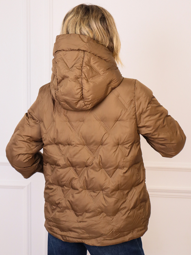 KURTKA PIKOWANA Z MATERIAŁOWYM ŚCIAGACZEM NA RĘKAWIE- BRĄZOWA